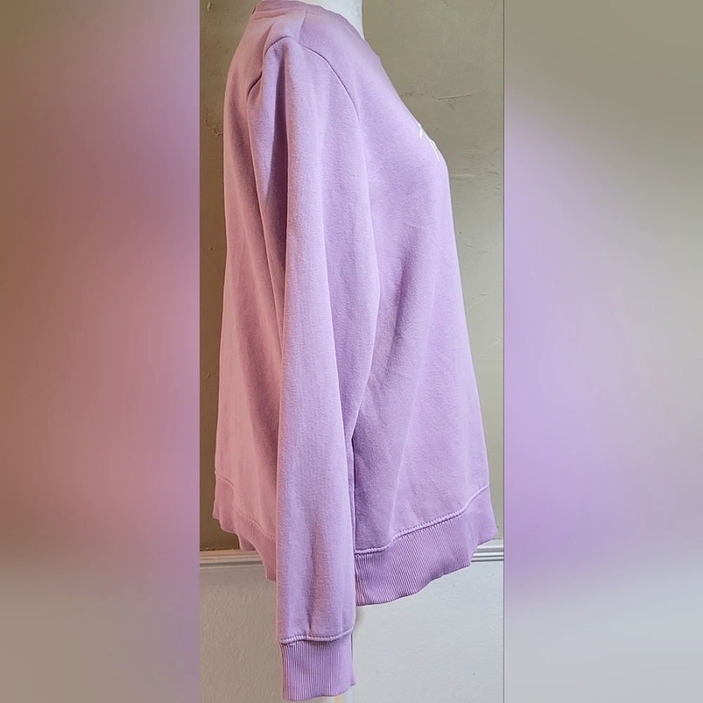 Tommy Hilfiger Sweatshirt, Size Large Long Sleeves, Light Purple - Picture 2 of 7